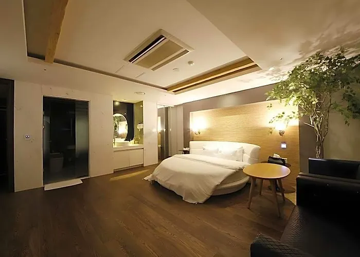 Hotel Hwagok De Urban 2*