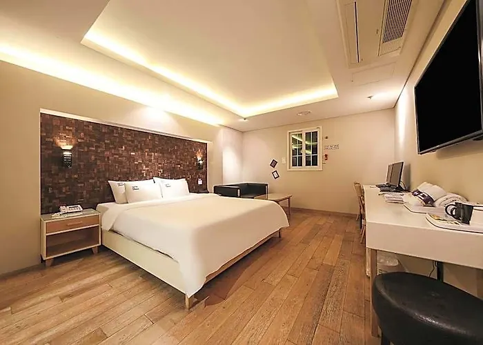 Hwagok De Urban Hotel